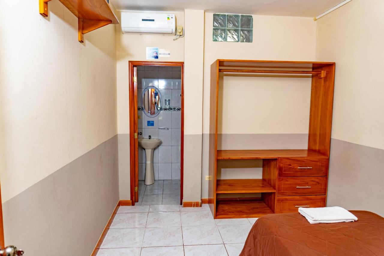 Cucuve Eco Hostal Puerto Baquerizo Moreno Exterior photo